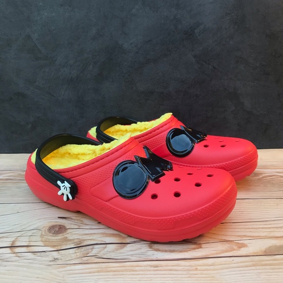 Crocs Classic Lined Disney Mickey Mouse Clog - Picture 5 of 16